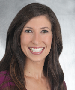 Maura Mooneyham headshot